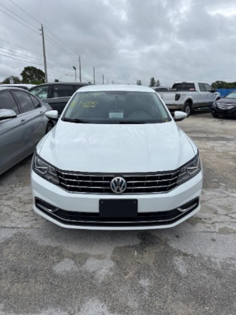 2017 Volkswagen Passat S