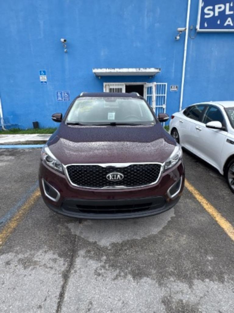 2018 Kia Sorento LX's photo