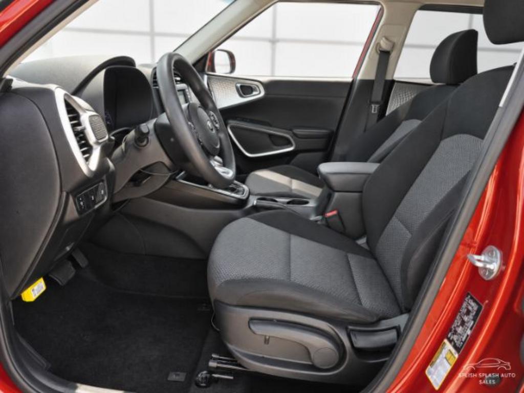2021 Kia Soul LX - Photo 7