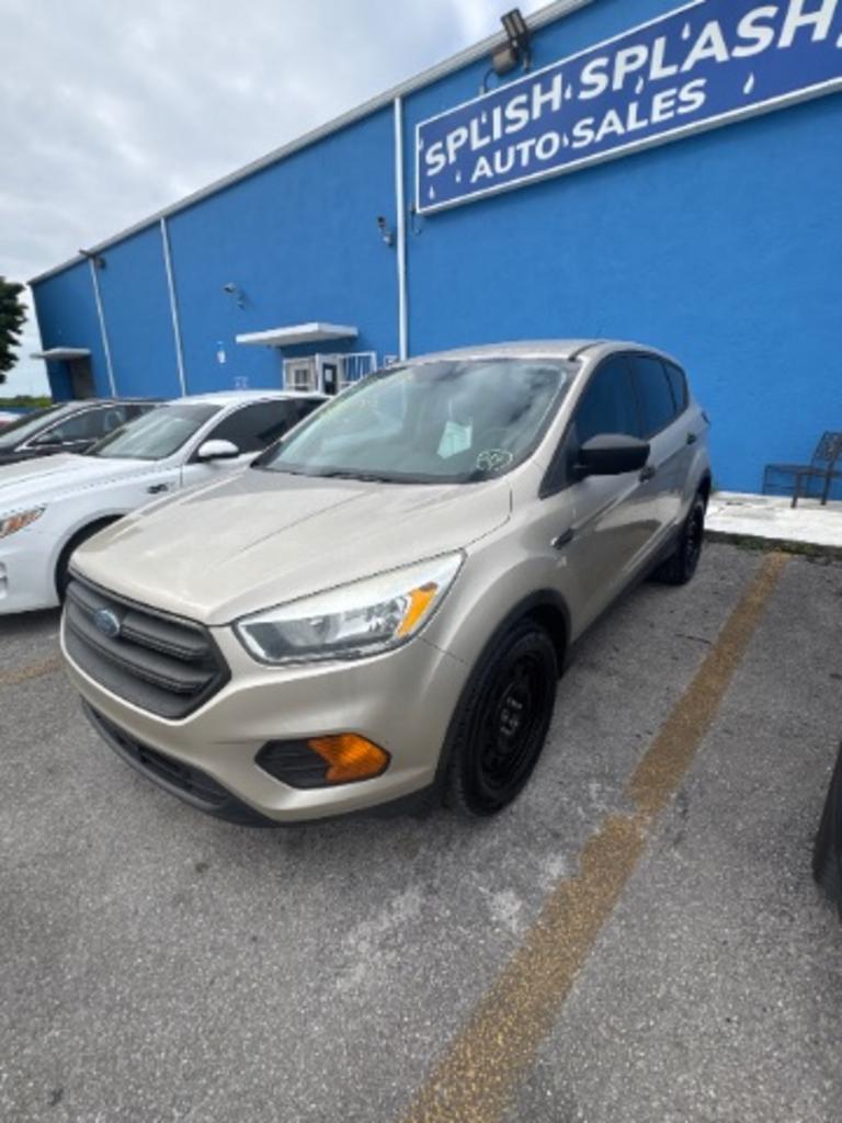 2017 Ford Escape S