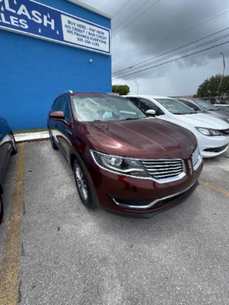 2016 Lincoln MKX Select FWD's photo